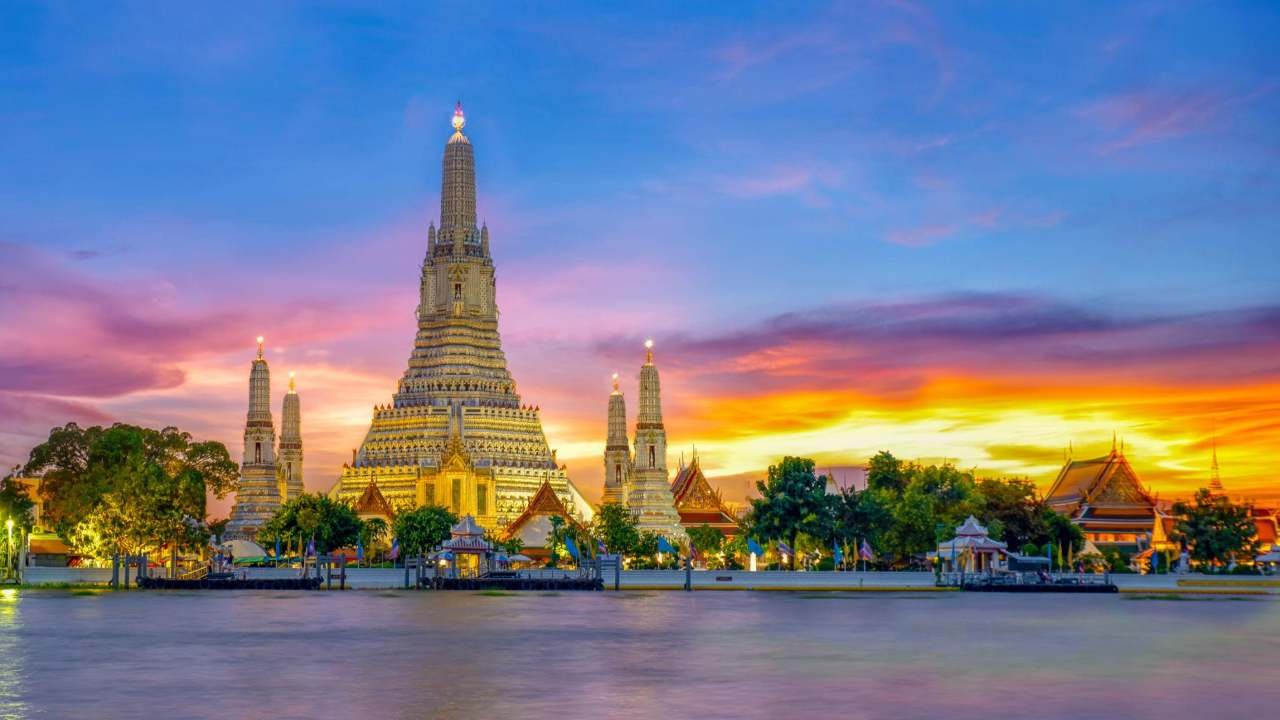 Bangkok Riverside Escape