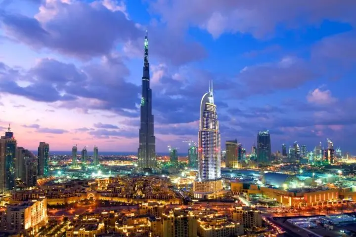 Dubai Skyline Break